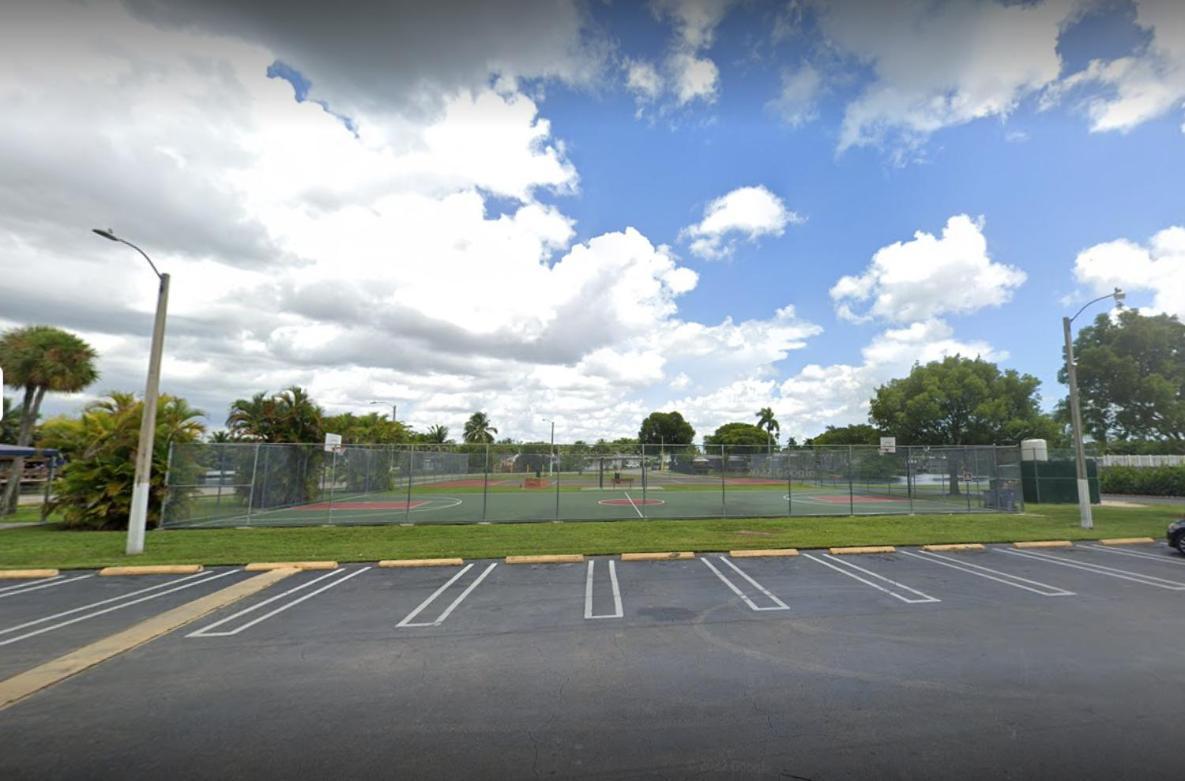 1161 Studio 1 Miami Tamiami Εξωτερικό φωτογραφία